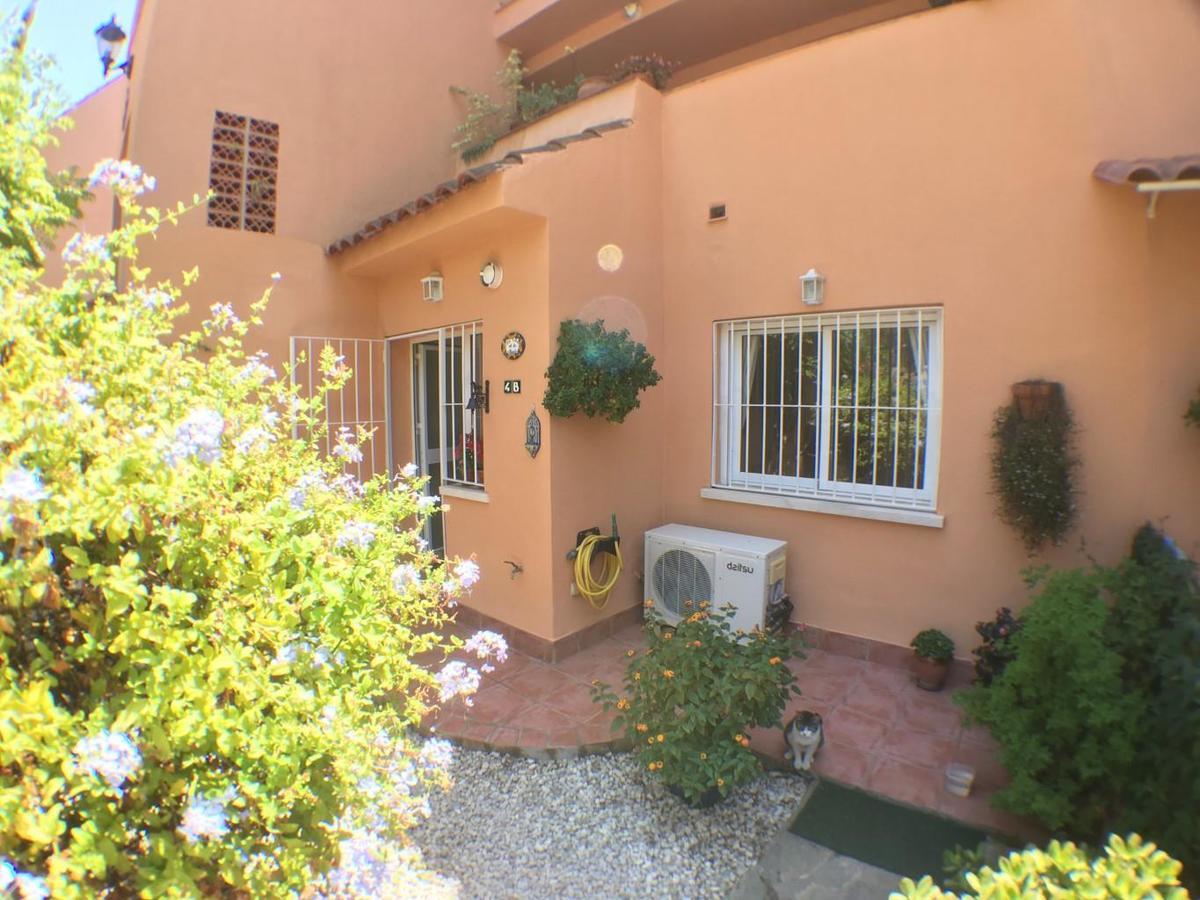2236-Lovely Groundfloor With Pool View Casares Exterior photo