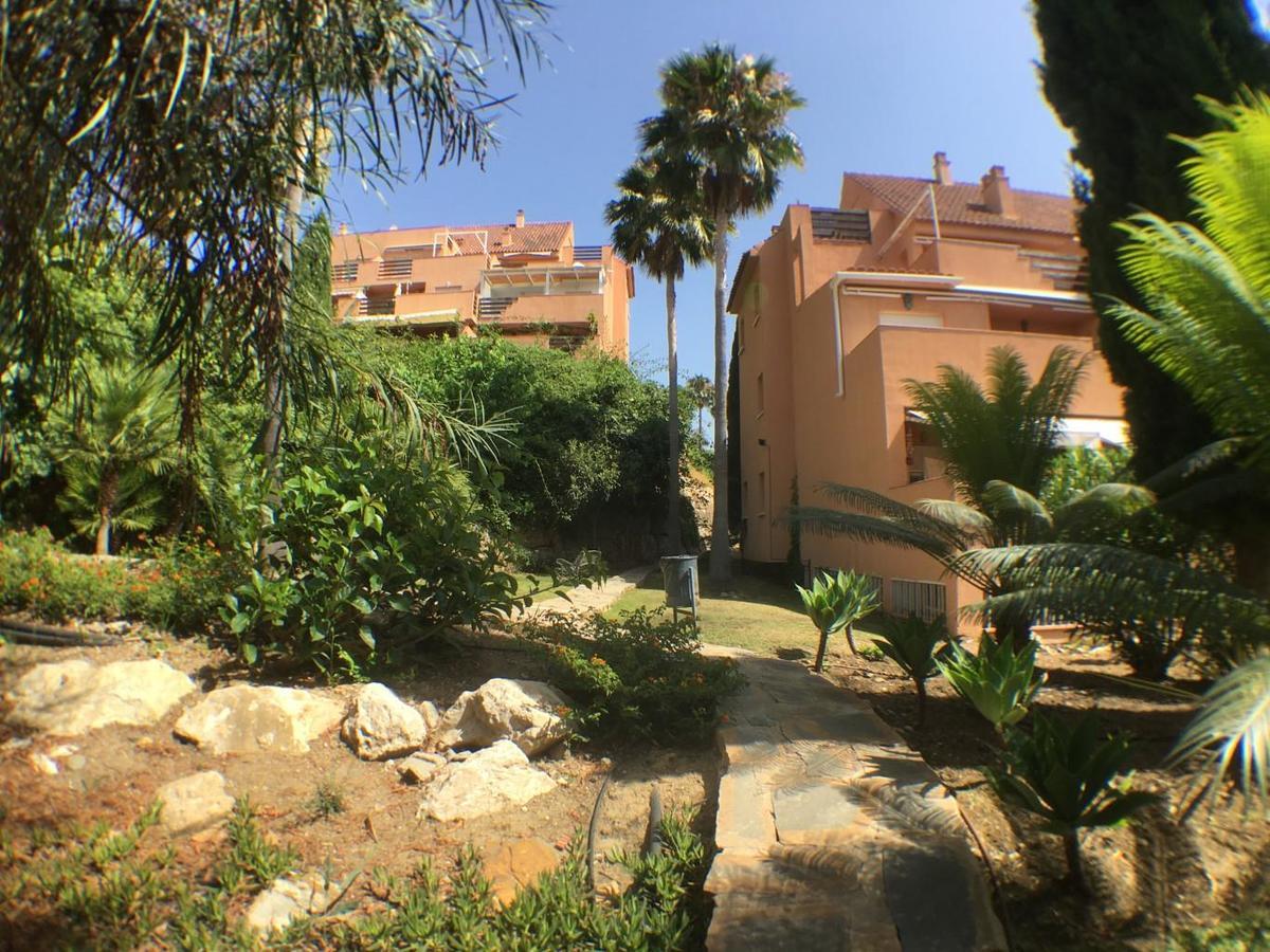 2236-Lovely Groundfloor With Pool View Casares Exterior photo